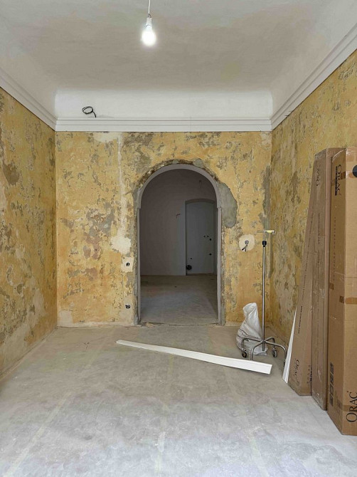 Терміновий Продаж квартири в історичному центрі міста. Вул Корзо Ужгород - зображення 7