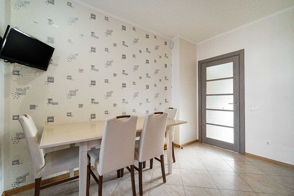 Здається в оренду стильна 4-х кімнатна квартира Київ - зображення 1