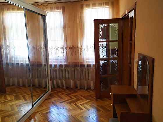 2-кімн. квартира по вул. Заньковецької Марії (буд. 23) Чернівці