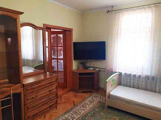 2-кімн. квартира по вул. Заньковецької Марії (буд. 23) Чернівці