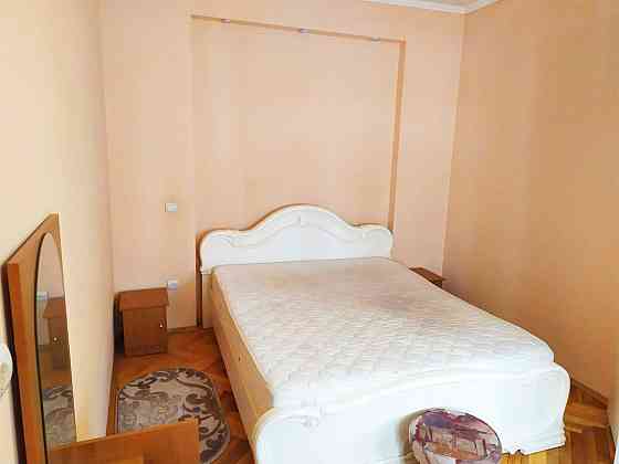 2-кімн. квартира по вул. Заньковецької Марії (буд. 23) Чернівці