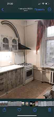 Сдам 2 ком квартиру сталинку в подьезде есть бомбоубежище Київ