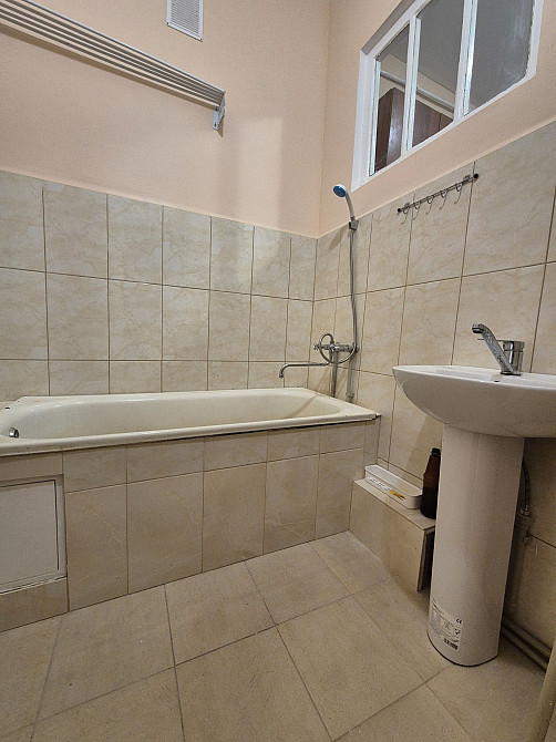 2 Кім.В Центрі.Бульвар.Студентський Кропивницкий - изображение 7