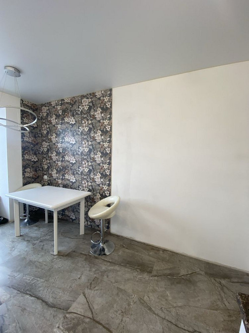 1 кім квартира з паркомісцем центр Ивано-Франковск - изображение 2