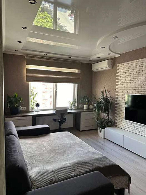 1к квартира в ЖК Радужный с ГЕНЕРАТОРОМ. Евроремонт. 40 кв.м Лиманка - изображение 1