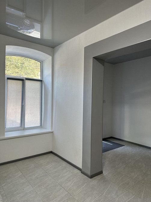 Приватизована квартира,з власним входом під салон,або офіс,бізнес Умань - изображение 3