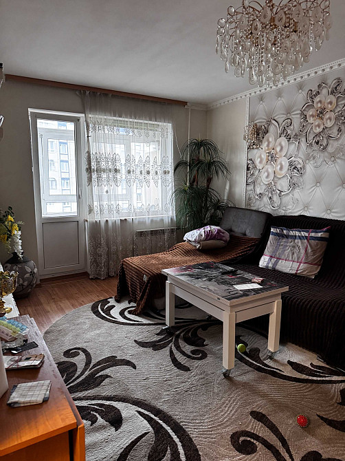 Продаж 4кім.кв-ра вул.Чукаріна р-н Шувару 93000дол.США торг з ремонтом Львів - зображення 1