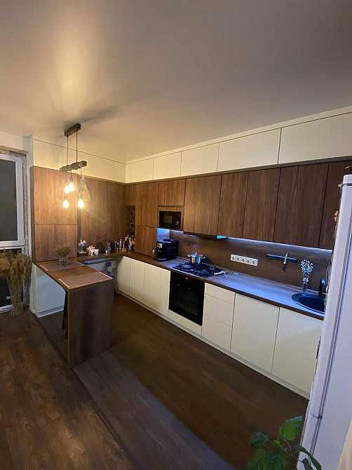 Продаж двокімнатної квартири з ремонтом. Мінімальне оформлення. Гостомель - зображення 1