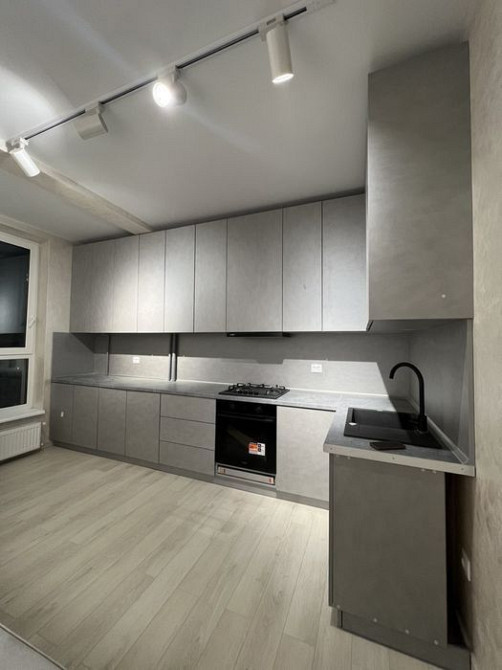 Чудова 1,5 кімнатна квартира Ужгород - зображення 8