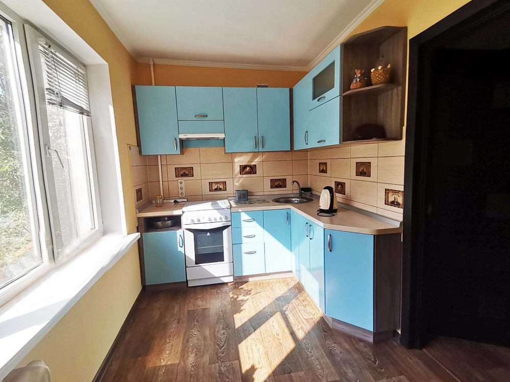 продаж 2-к квартири в Бородинському мкрні Запоріжжя - зображення 1