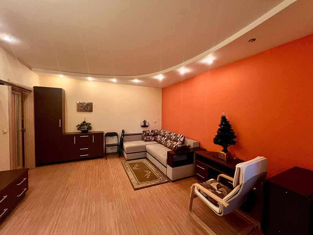 Продаю 2к по вул. Угорницька навпроти ресторану Легенди Ивано-Франковск - изображение 3