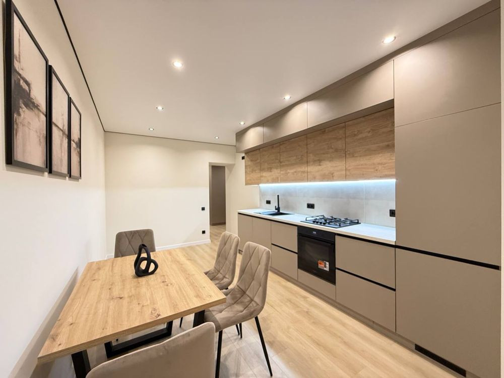 1-кімн. в ЖК (на Щасливому). Нова квартира. 51 м2. Є гардеробна. Ровно - изображение 2