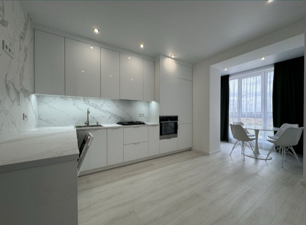 Нова квартира на ЖК Щасливому! Повністю укомплектована всім необхідним Ровно - изображение 1