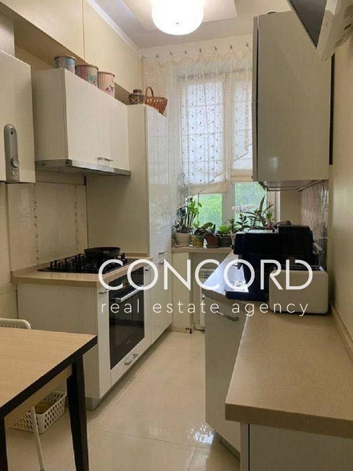 ЦЕНТР! Поділ. Метро Тараса Шевченка. Продам 3к Юрківська вул., 36/10 Киев - изображение 5