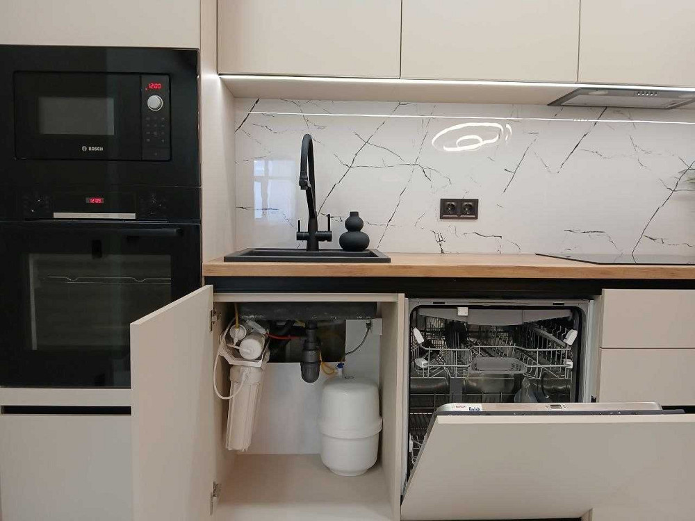 БЕЗ%. 2кімн. кв-ра 69м2 з ремонтом/технікою, Варшавський/Варшавський 2 Киев - изображение 3