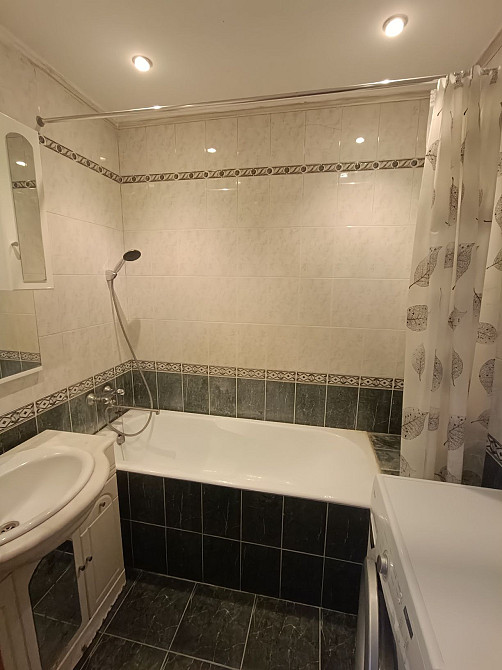 Гарна 1 кім квартира біля метро Лівобережна! Киев - изображение 3