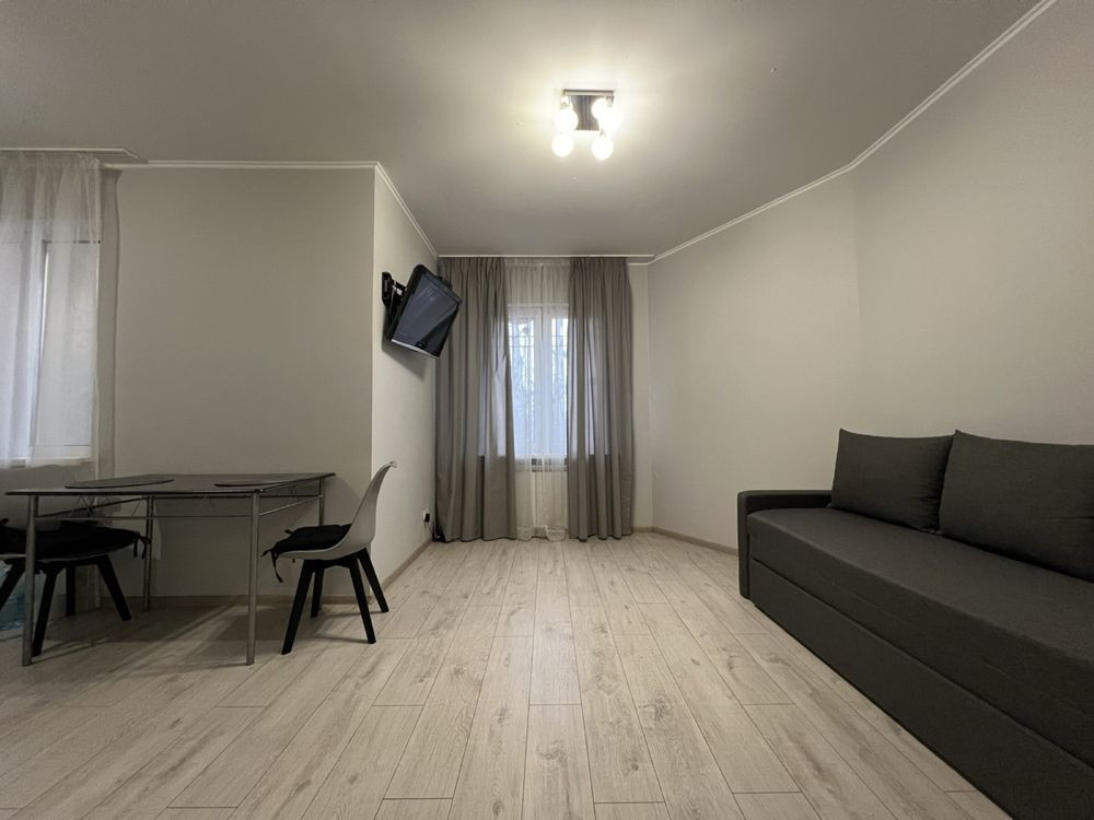 Аренда 1-комн кв. ЖК «Молодежный» Ващенка 5 Київ - зображення 2