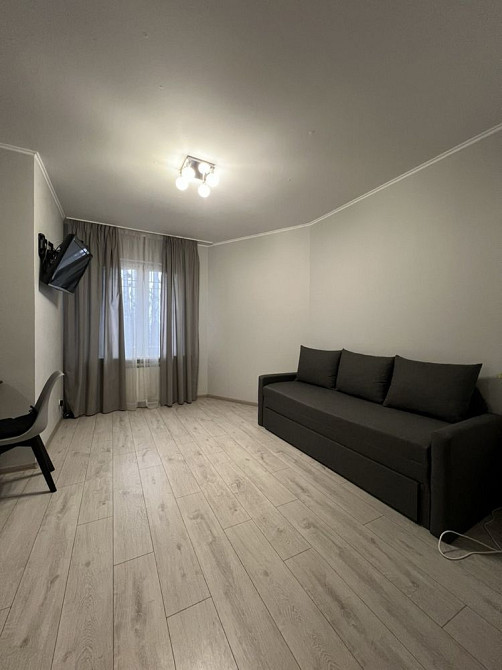 Аренда 1-комн кв. ЖК «Молодежный» Ващенка 5 Київ - зображення 1