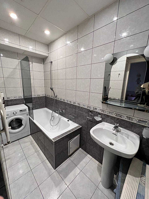 ВІД ВЛАСНИКА! Оренда 3-х кімнатної квартири в Галицькому районі міста Львов - изображение 6