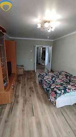 Продається 1-кімнатна квартира 40м2 на проспекті Небесної Сотні! Одеса