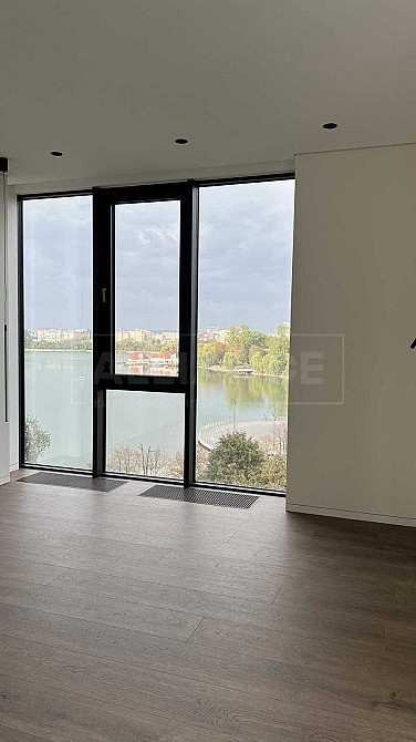 Продам ЕЛІТНУ квартиру біля ОЗЕРА в ЖК Парус з ремонтом Ивано-Франковск - изображение 1