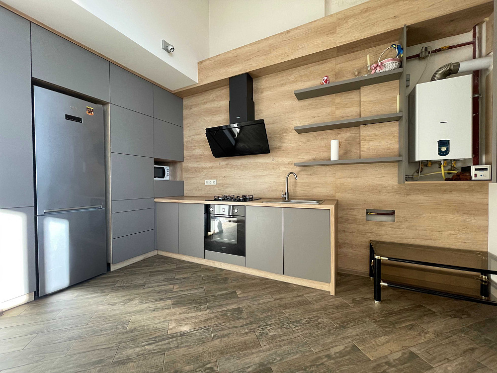 Без ком. 3 кім. 95 м2 . Петропавлівська Борщагівка , вул. Черкаська 10 Петропавлівська Борщагівка - зображення 2