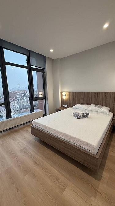 2к ЖК К12,  Кучеревского 1, Парк Глобы Дніпро - зображення 1