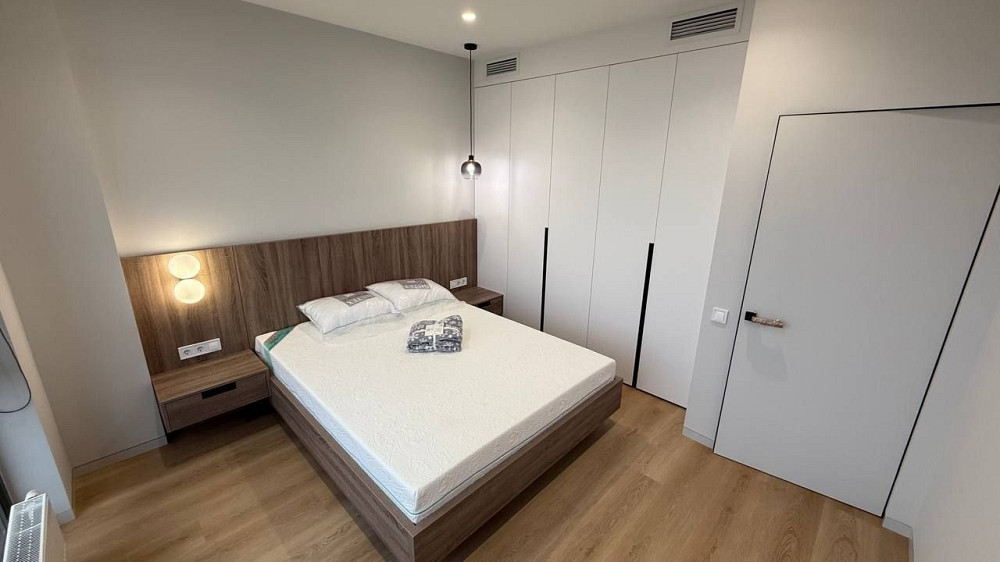 2к ЖК К12,  Кучеревского 1, Парк Глобы Дніпро - зображення 2