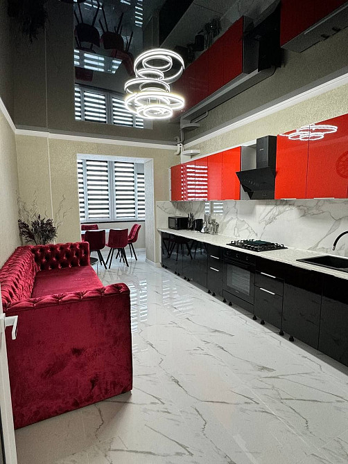 Сдам Шикарную квартиру  в ЖК Парус Черноморск - изображение 2