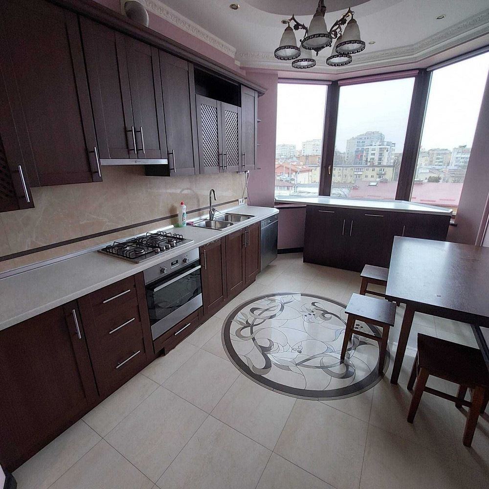 Оренда 5 кімнатної квартири вул Братів Міхновських Львів - зображення 1