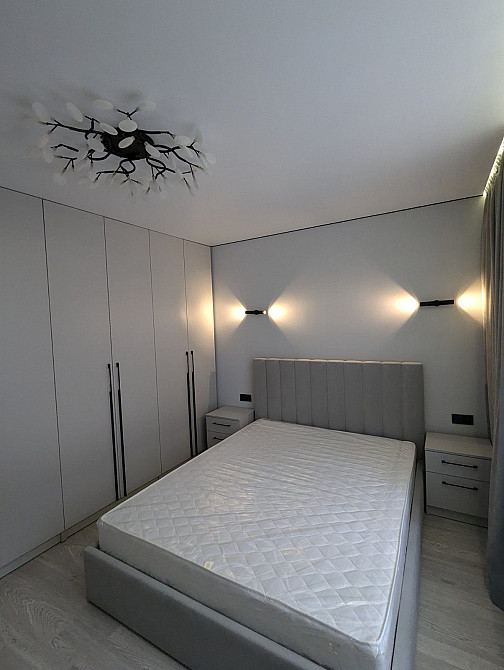 Терміново,ЄОселя, Продам 1 кім центр з євроремонтом ,вул Височана Ивано-Франковск - изображение 1