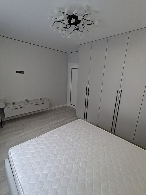 Терміново,ЄОселя, Продам 1 кім центр з євроремонтом ,вул Височана Ивано-Франковск - изображение 2