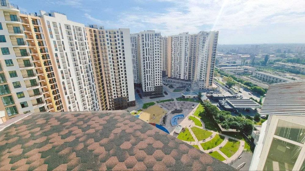 Двухкомнатная с авторским ремонтом и мебелью на Краснова - 85 метров Одеса - зображення 1