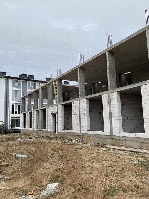 Продаж квартири , чудове та тихе місце для життя неподалік метро! Киев - изображение 3