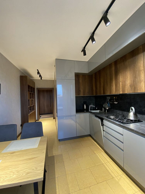 Продаж трикімнатної квартири у центрі Івано-Франківська Ивано-Франковск - изображение 2