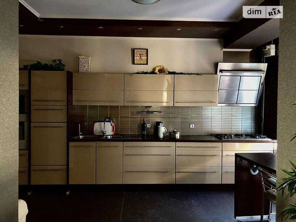 Оренда 3-рівневої незвичної квартири вул. Сахарова, Франківський р-н Львів - зображення 1