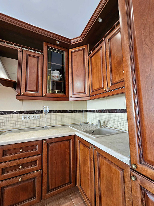 Простора двокімнатна квартира в центрі по вул. Саксаганського 121 Киев - изображение 5