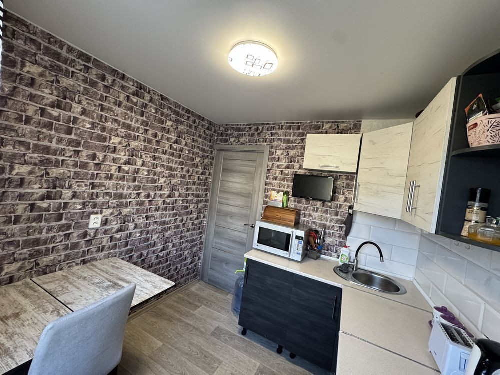 Продам 2-х квартиру на 2ой детской больнице Кривой Рог - изображение 4