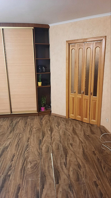 Терміновий продаж 1-кімнатної квартири. Вул Братиславська,  7. Киев - изображение 2