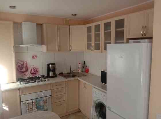 Аренда 2комн Центр 2/5эт. ул.Галины Романовой Кам`янське (Запорізька обл.)