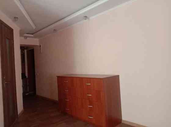 Аренда 2комн Центр 2/5эт. ул.Галины Романовой Кам`янське (Запорізька обл.)