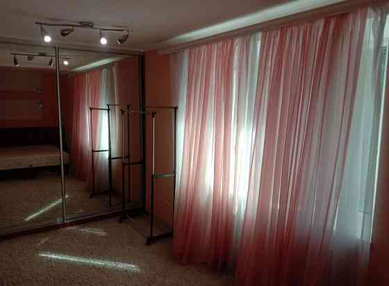 Аренда 2комн Центр 2/5эт. ул.Галины Романовой Кам`янське (Запорізька обл.)