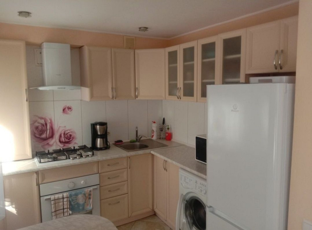 Аренда 2комн Центр 2/5эт. ул.Галины Романовой Кам`янське (Запорізька обл.) - зображення 3