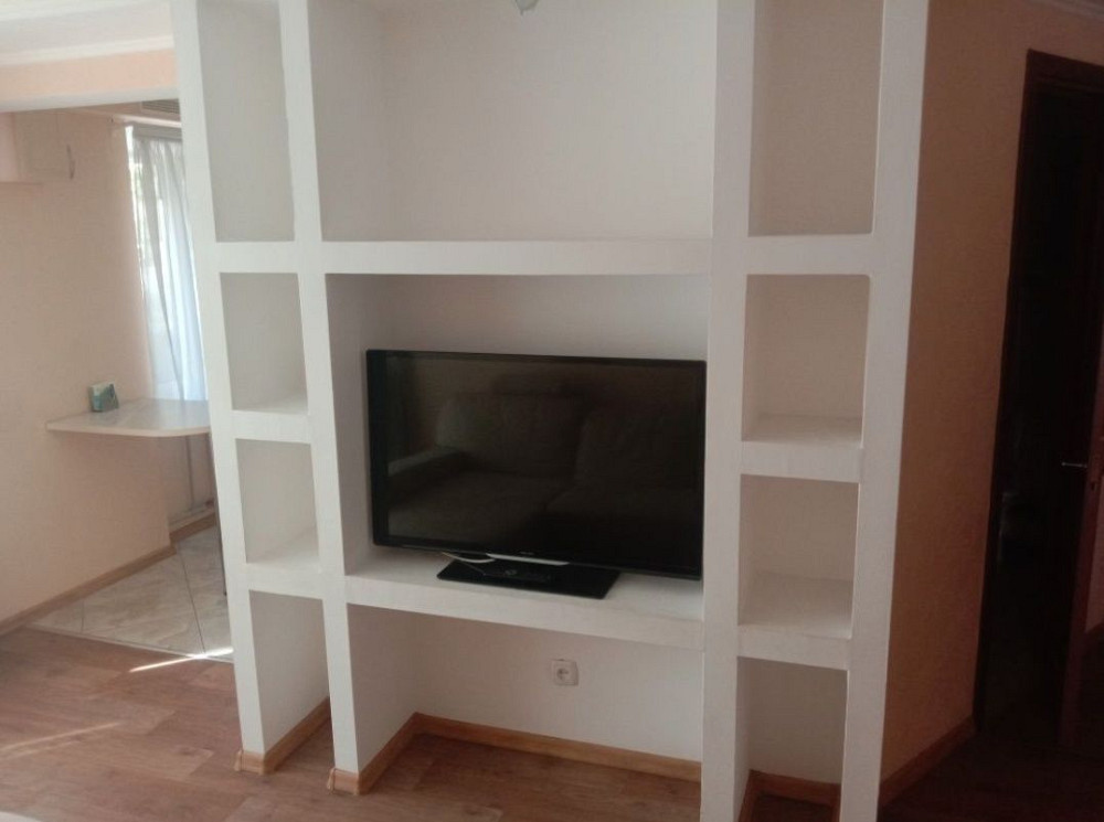 Аренда 2комн Центр 2/5эт. ул.Галины Романовой Кам`янське (Запорізька обл.) - зображення 2