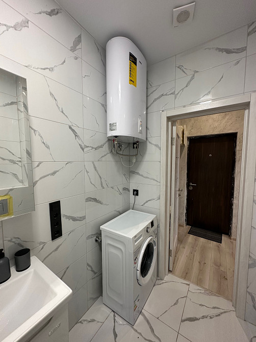 Двухкомнатная квартира с кухней студией Харьков - изображение 6