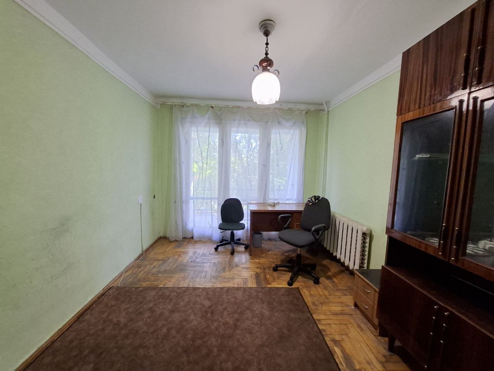 3-кімн. Чешка. Вул. Комарова / Район Парк Жовтневий Черновцы - изображение 6