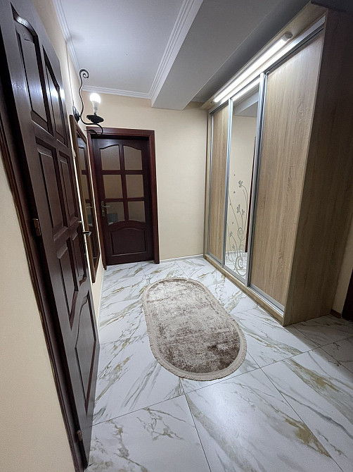 Продається 3 кімн кв по вул. Грушевського Ужгород - изображение 1