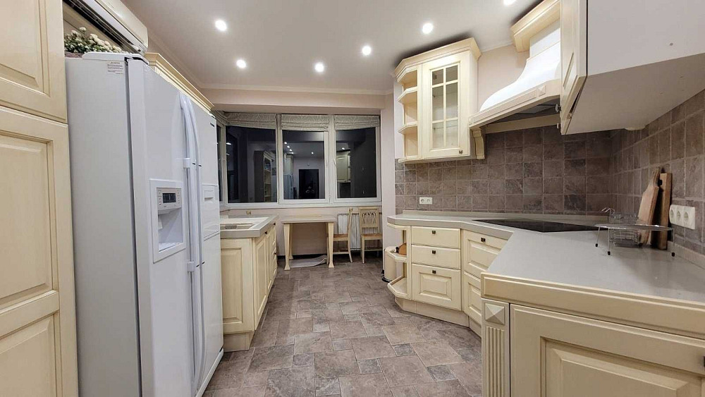 Аренда 1к з евроремонтом біля м. Позняки. О. Мишуги 12 Киев - изображение 1