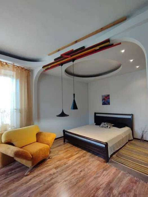 довгострокова оренда 2 кім.кв.біля м. АРСЕНАЛЬНА,царський будинок Київ - зображення 1