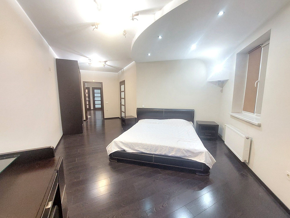 Зх новобудова вул.Героїв майдану (дельфінчик , або рн . 33 школи ) Черновцы - изображение 8